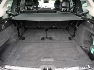 VOLVO XC90 FACELIFT Ultra Bright Recharge Plug-In Hybr