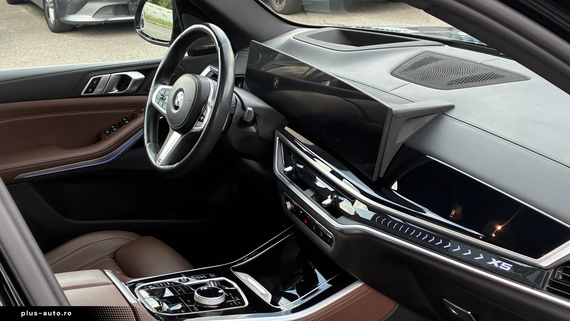 BMW X5 LCI Individual Perne Crystal H&K SkyLounge