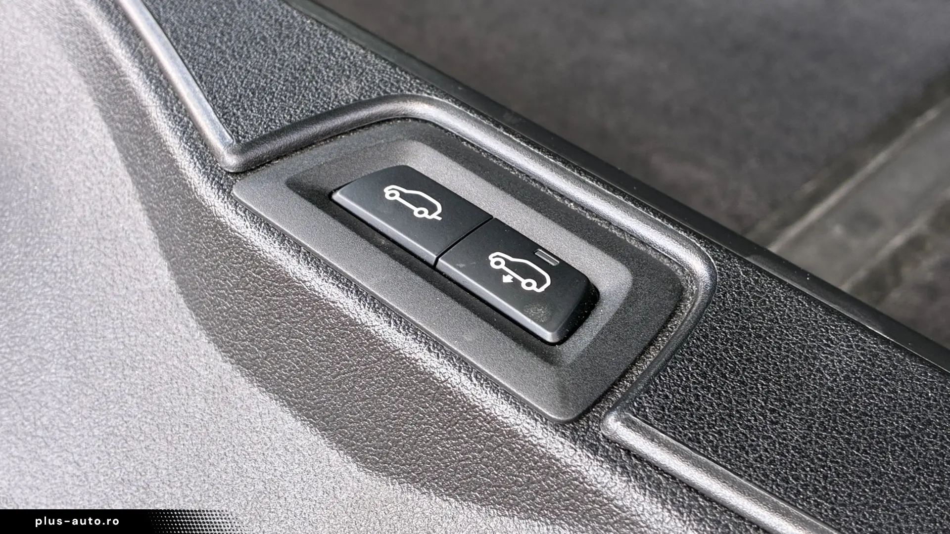 BMW X5 LCI Individual Perne Crystal H&K SkyLounge