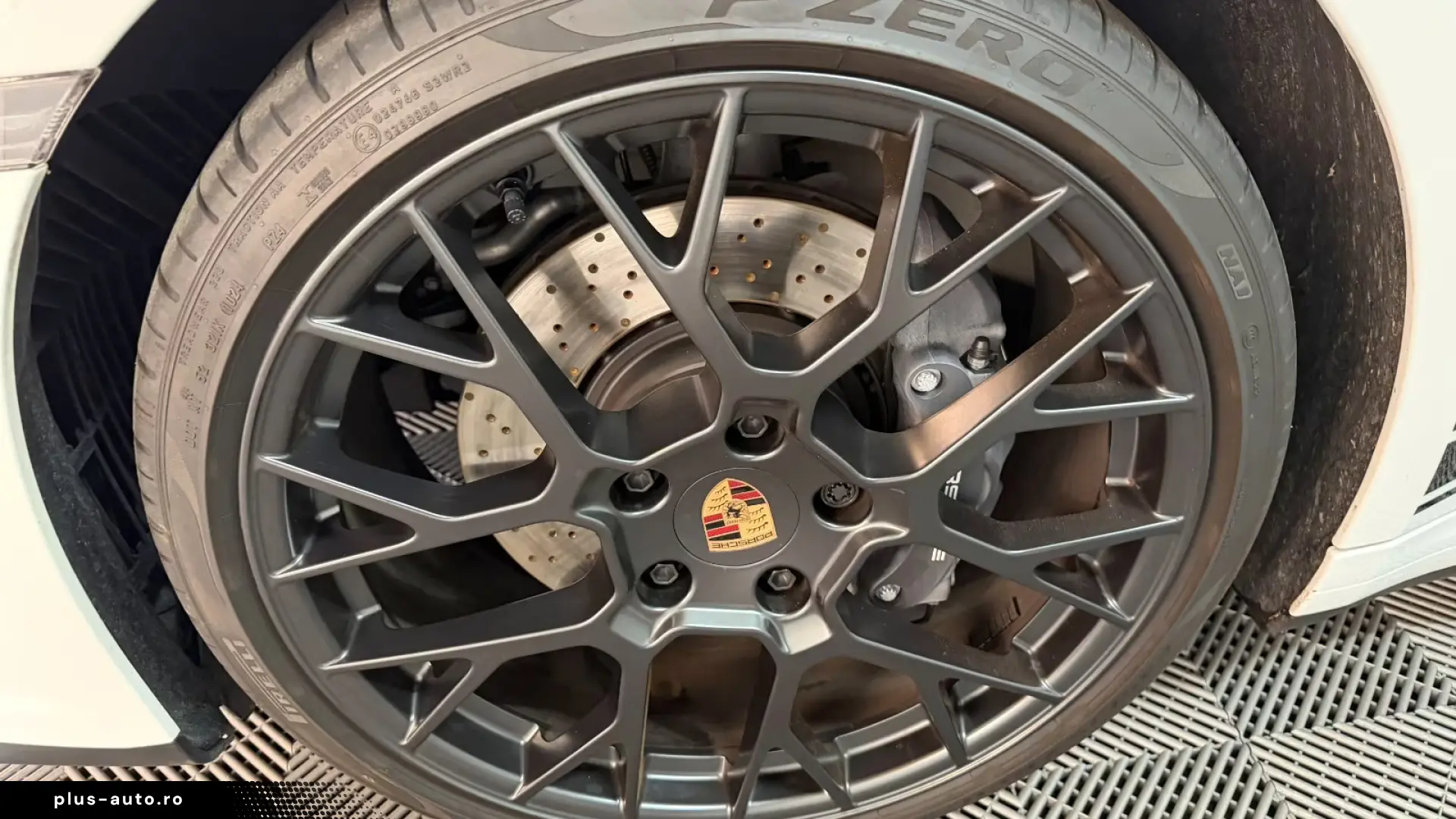 Porsche 992.2 Carrera Coupe Sport-AGA Lift LED-Matrix