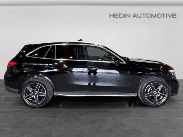 MERCEDES-BENZ GLC 200 4M AMG DISTR KAM AHK SHZ LHZ D…