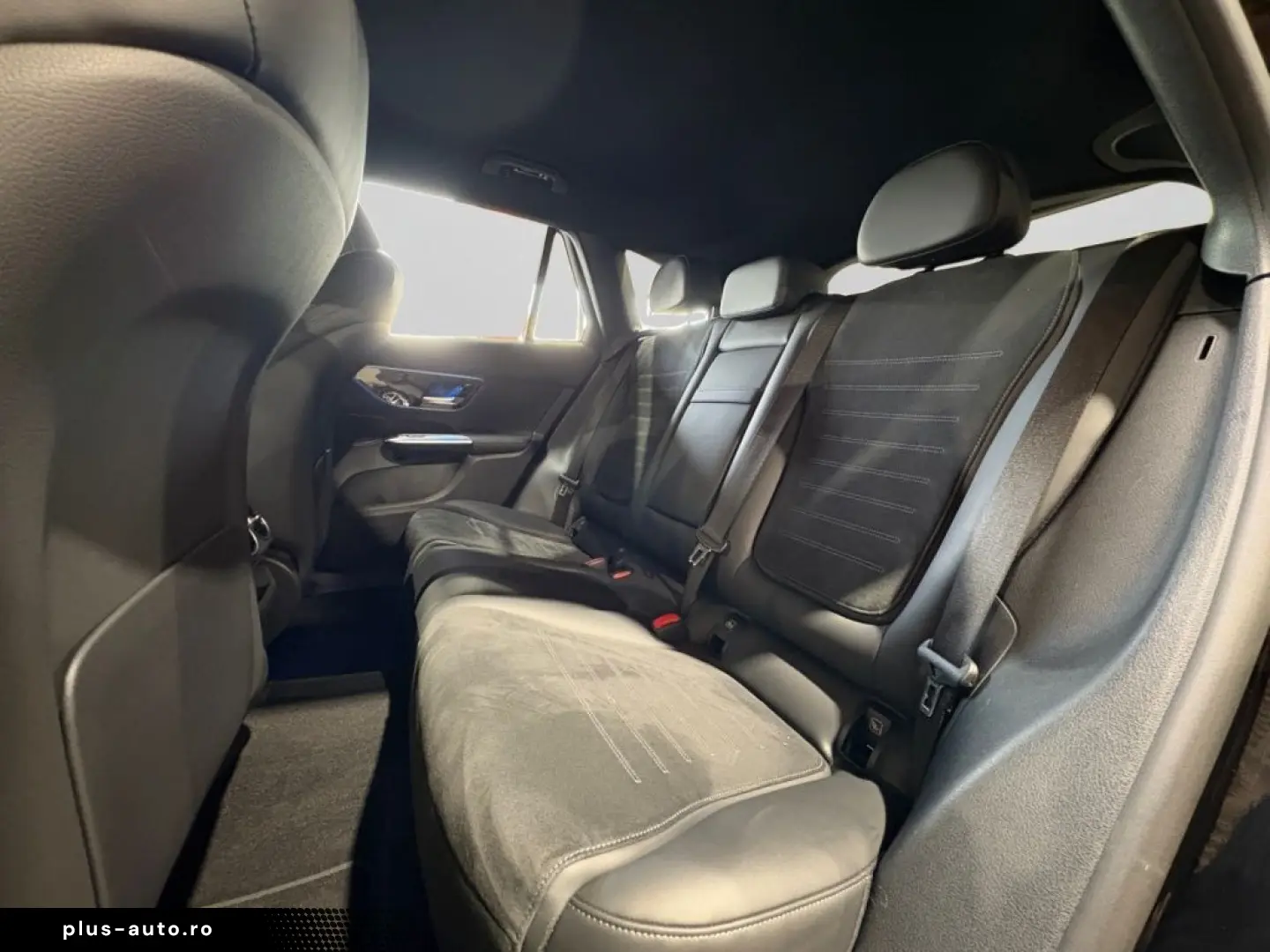 MERCEDES-BENZ GLC 200 4M AMG DISTR KAM AHK SHZ LHZ D&hellip;