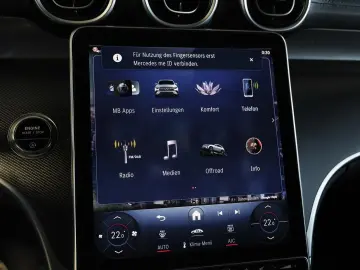 MERCEDES-BENZ GLC 200 4M AMG Rückfahrkamera Ambiente…
