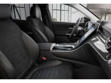 MERCEDES-BENZ GLC 220 d 4M AMG AMBIENTE DISTRO MEMOR…