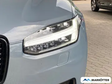 VOLVO XC90 T8 AWD Recharge Plus Dark 7-Sitzer Four-C