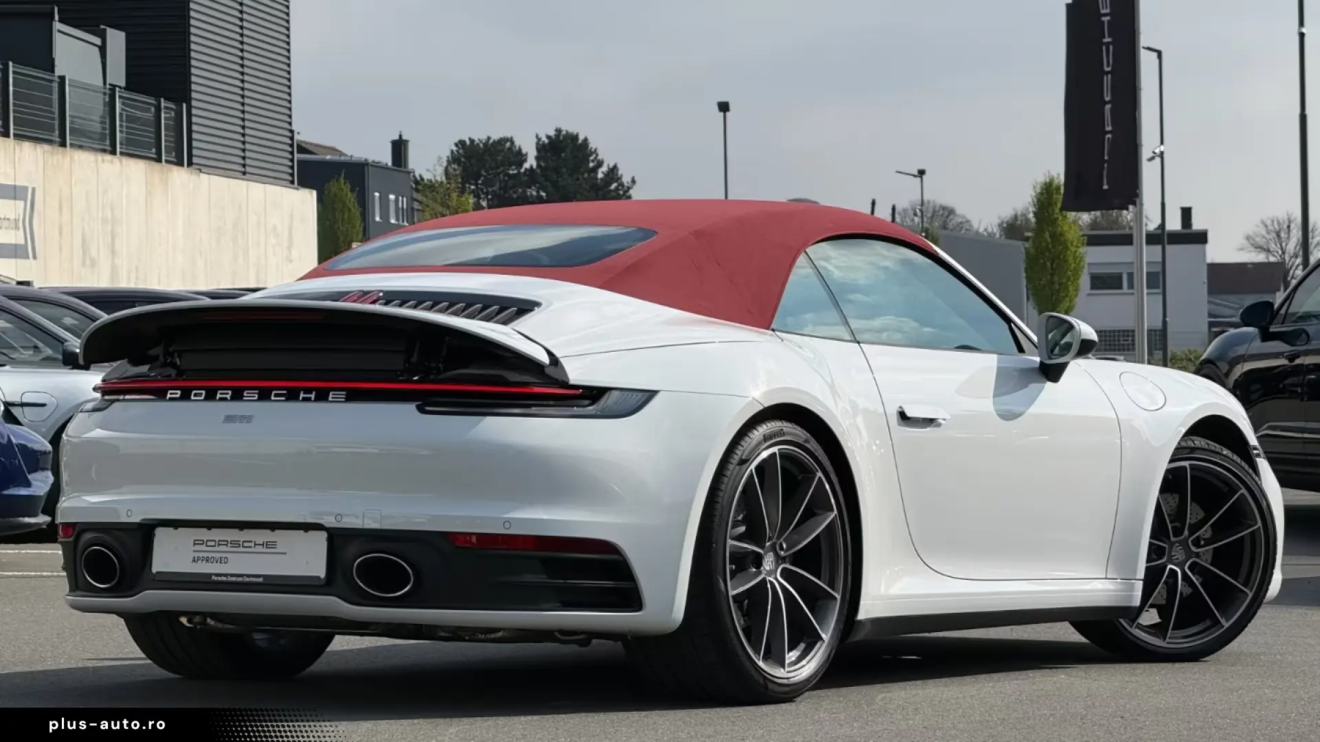 Porsche 992 911 Carrera Cabrio Sports Exhaus Sport Seats