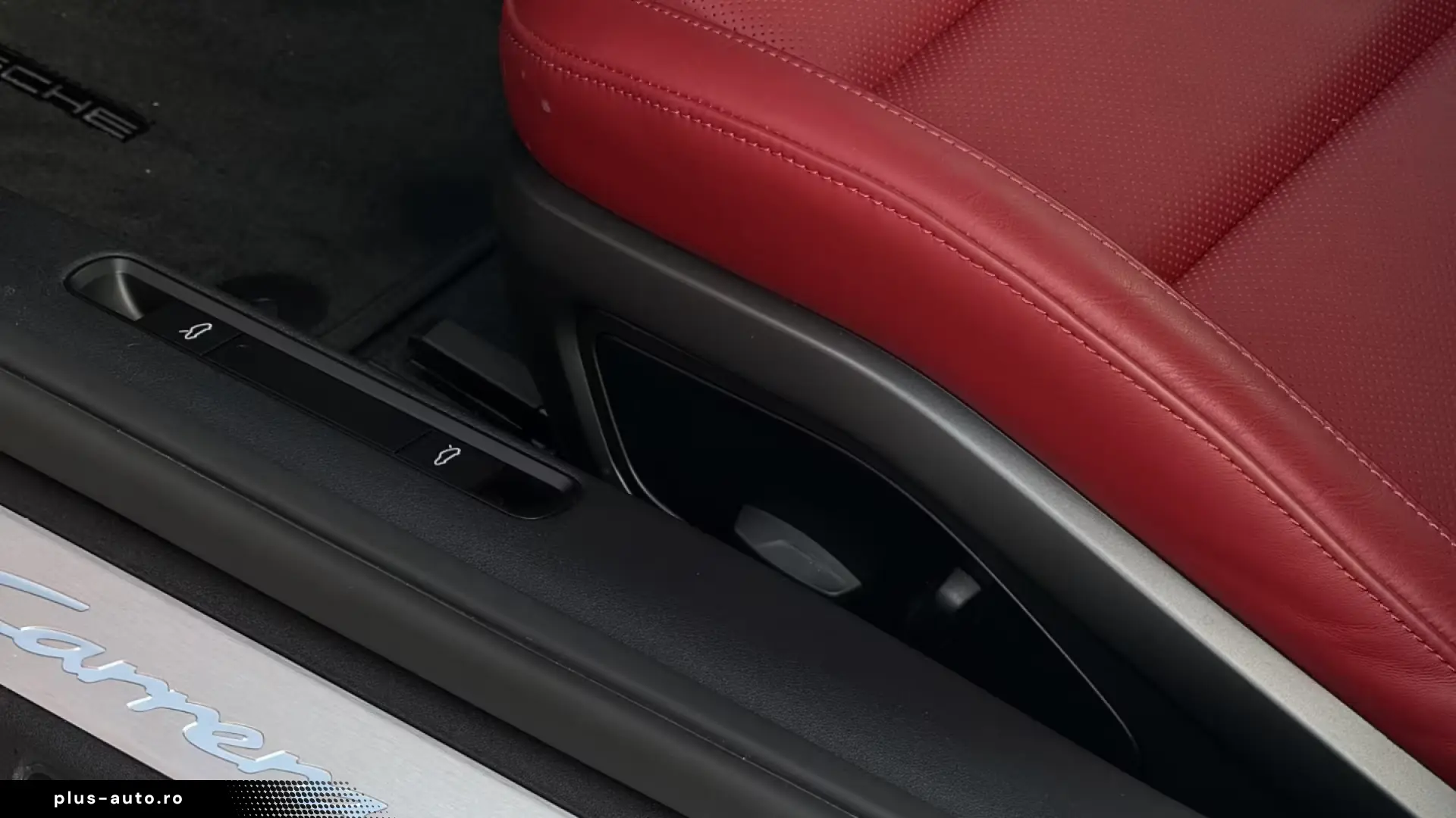 Porsche 992 911 Carrera Cabrio Sports Exhaus Sport Seats