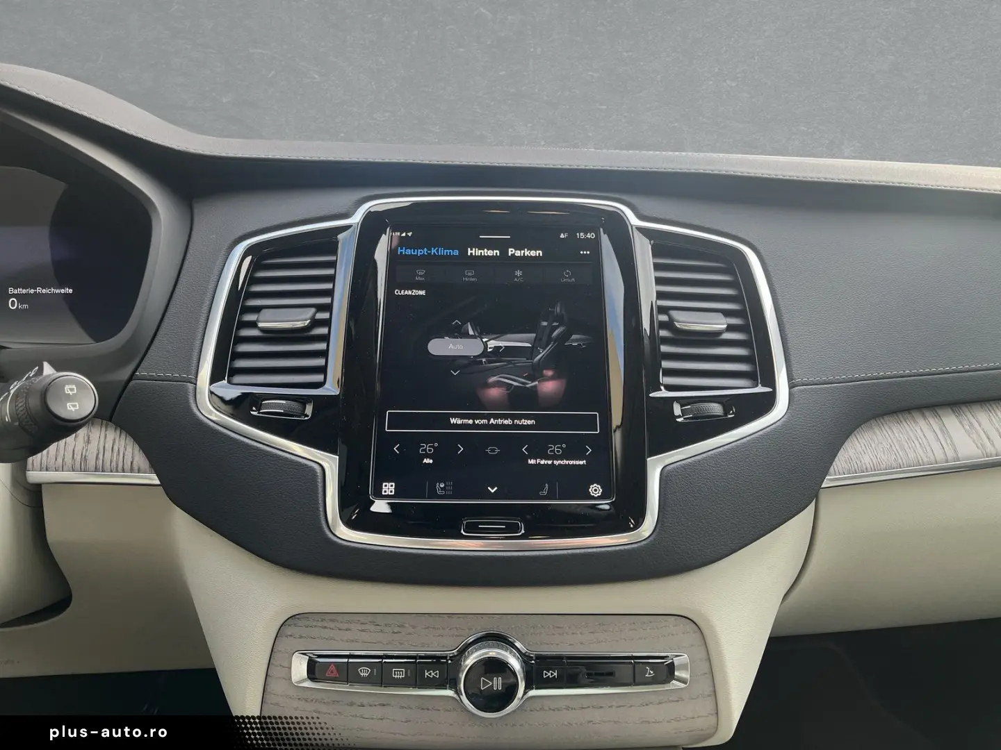 VOLVO XC90 Ultimate Dark T8 AWD Plug-In