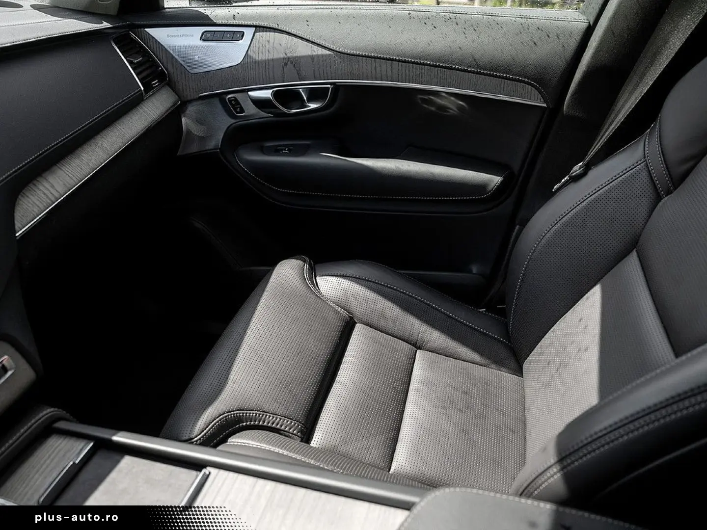VOLVO XC90 T8 Ultimate Bright Recharge AWD AKTIVSITZE