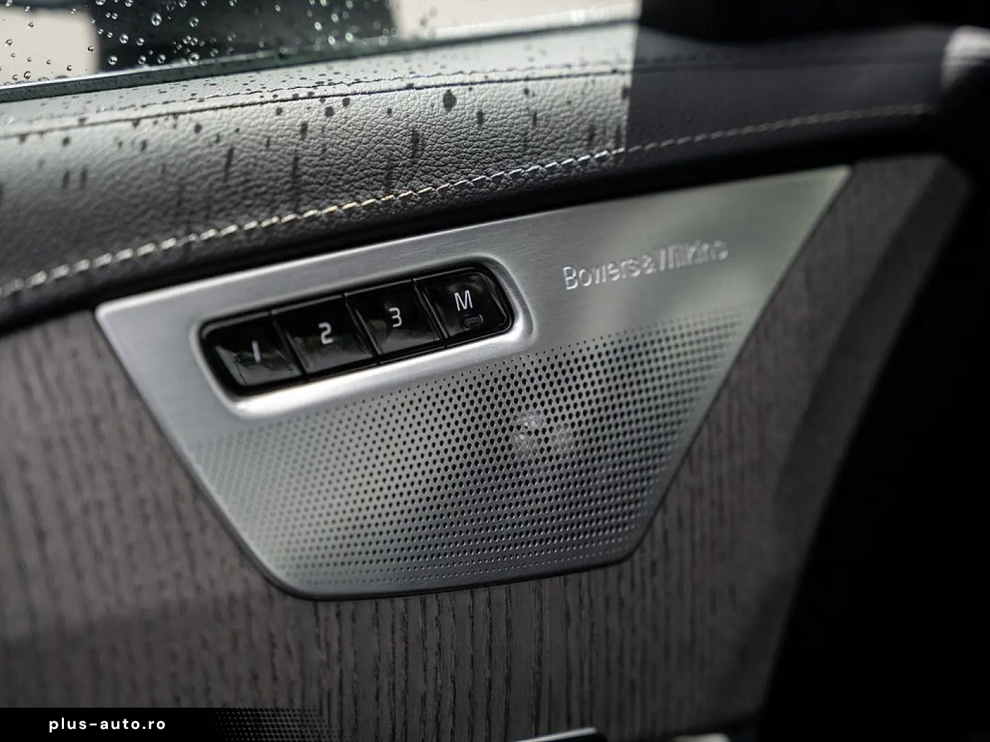 VOLVO XC90 T8 Ultimate Bright Recharge AWD AKTIVSITZE