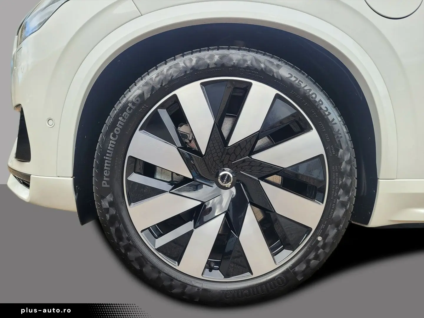 VOLVO XC90 T8 Ultra Dark Luft Massage B&W