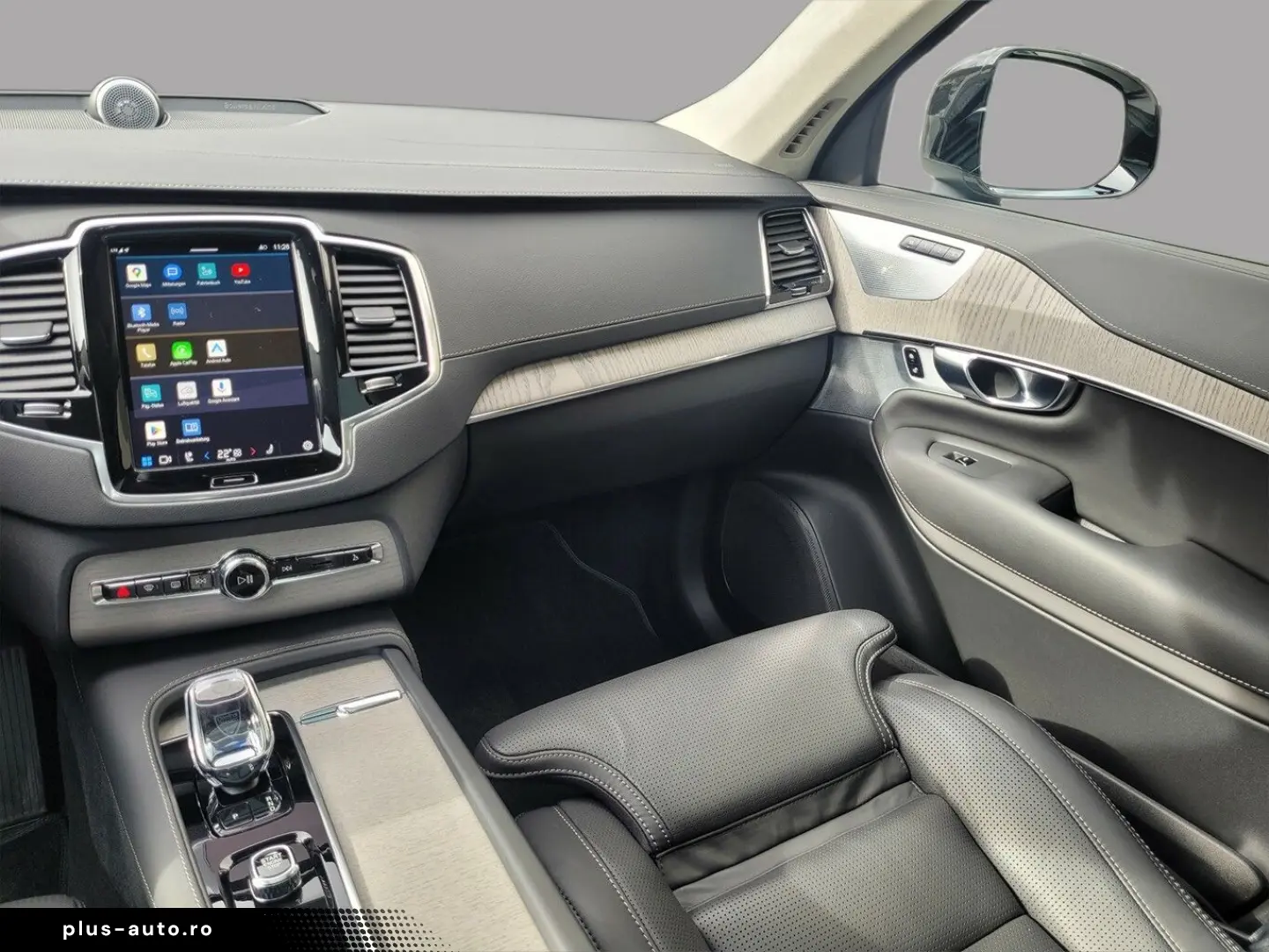 VOLVO XC90 T8 Ultra Dark Luft Massage B&W