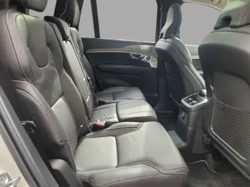 VOLVO XC90 T8 Ultra Dark Luft Massage B&W
