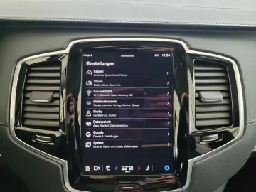 VOLVO XC90 T8 Ultra Dark Luft Massage B&W