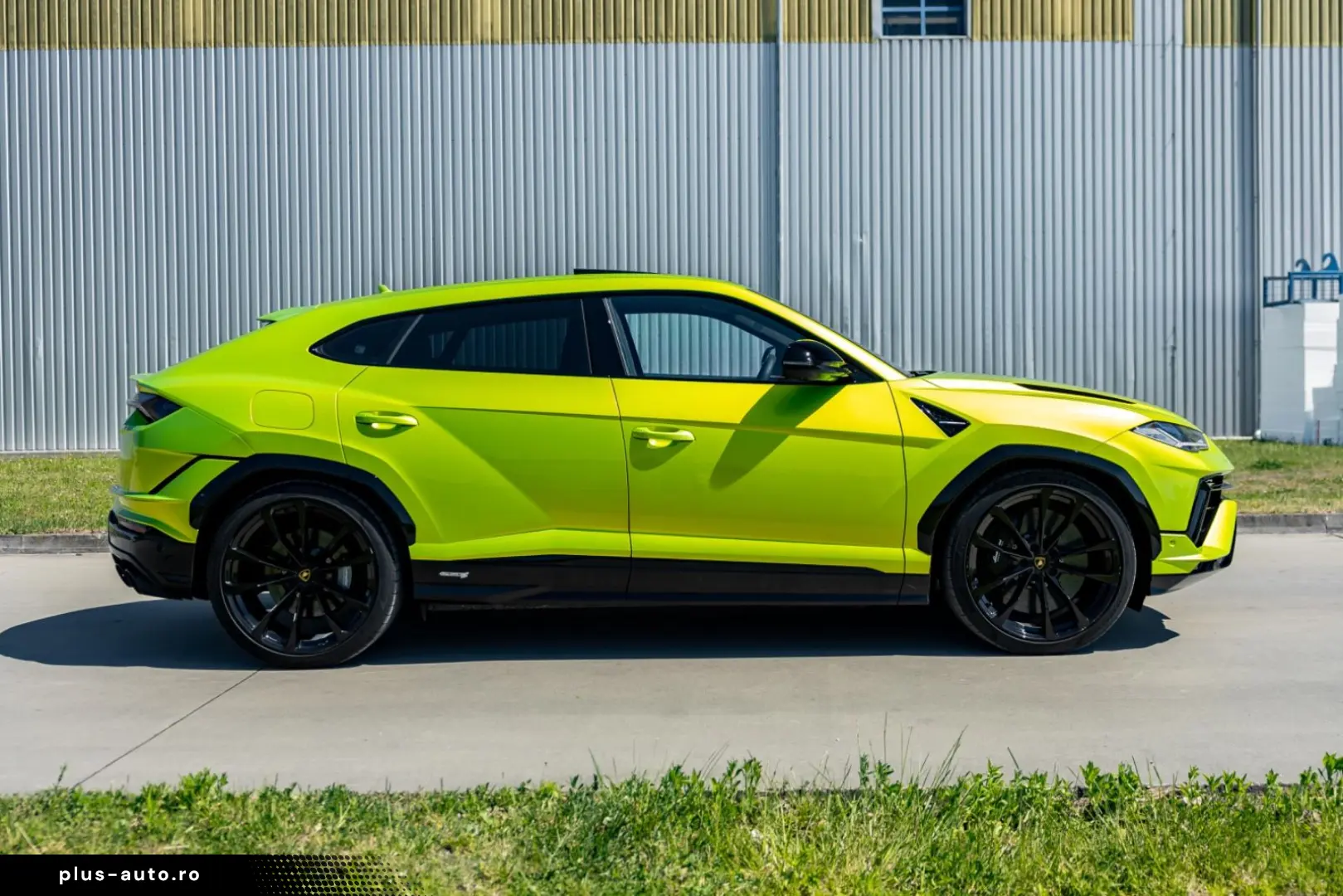 LAMBORGHINI Urus 4.0 V8 S Verde Citrea BO Night AHK WAR 4 28