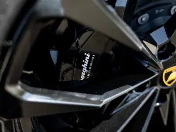 LAMBORGHINI Urus 4.0 V8 S Verde Citrea BO Night AHK WAR 4 28