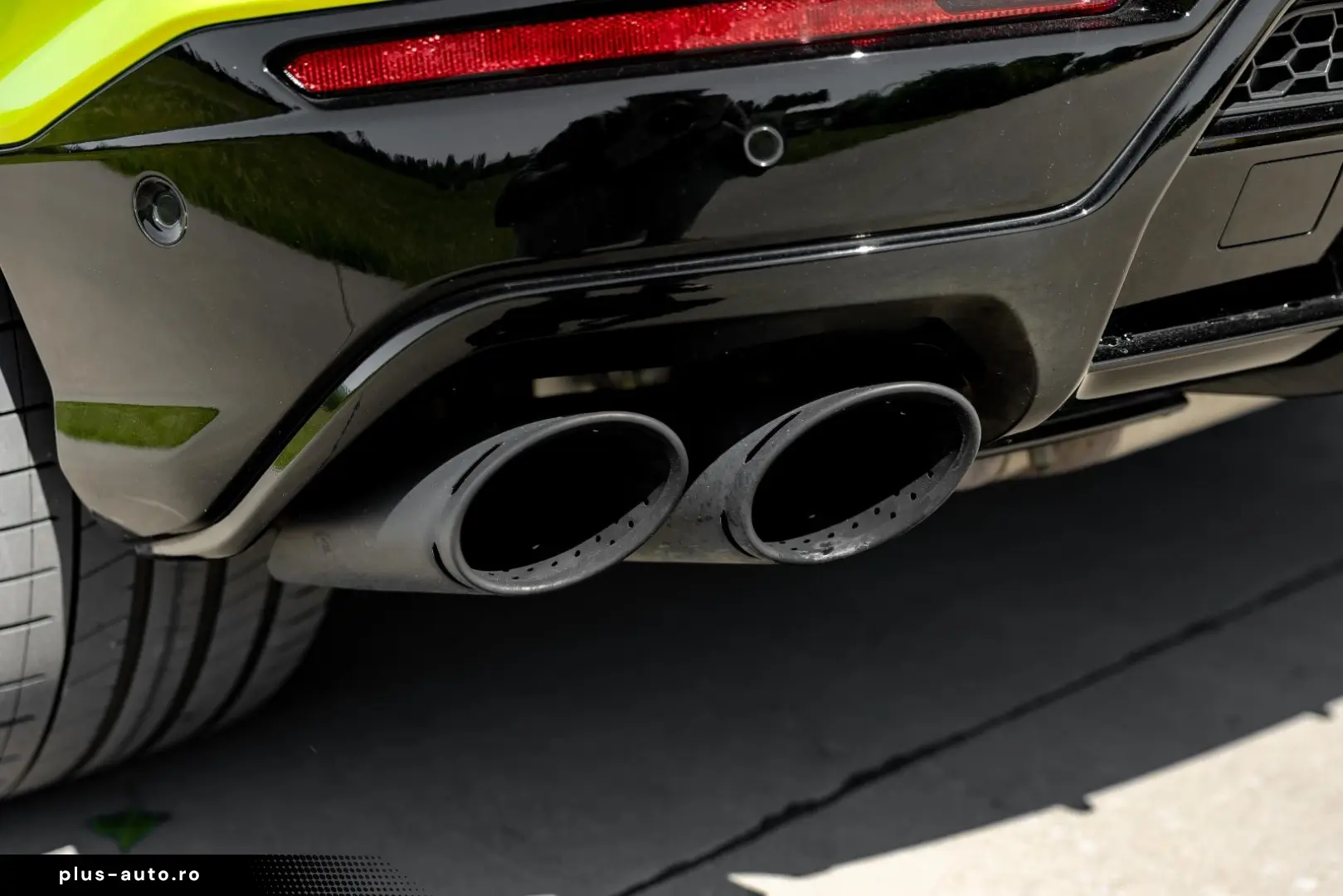 LAMBORGHINI Urus 4.0 V8 S Verde Citrea BO Night AHK WAR 4 28