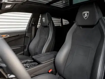 LAMBORGHINI Urus 4.0 V8 S Verde Citrea BO Night AHK WAR 4 28