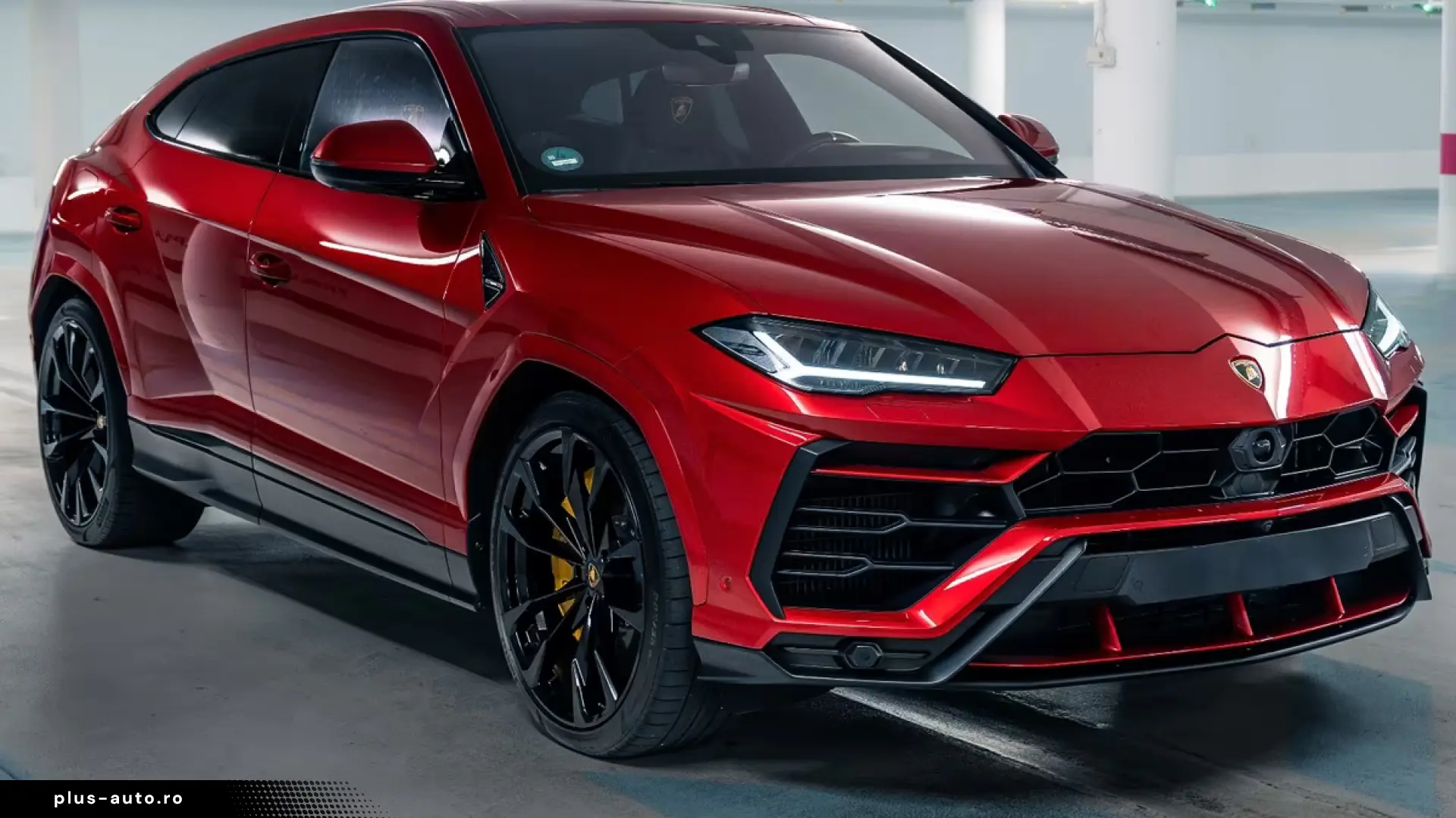 Lamborghini Urus 23  B&O PANO CARBON MASSAGE AMBIENT