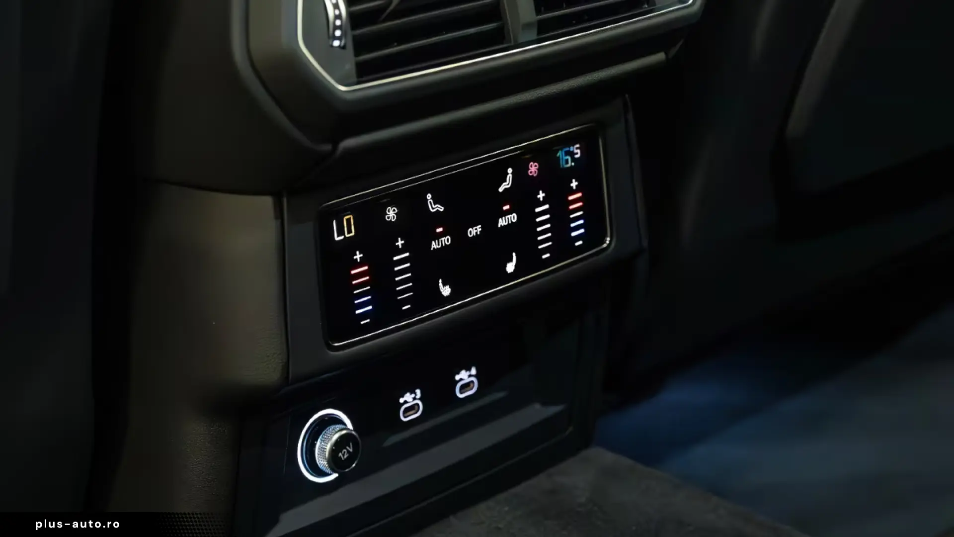 Lamborghini Urus 23  B&O PANO CARBON MASSAGE AMBIENT