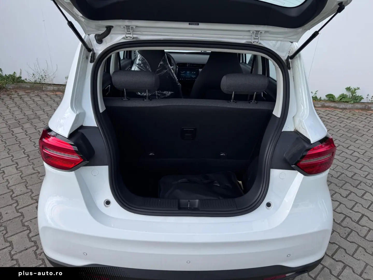 Leapmotor T03 Hatchback 2025