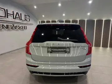 VOLVO XC90 Plus Dark Recharge Plug-In Hybrid AWD