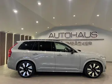 VOLVO XC90 Plus Dark Recharge Plug-In Hybrid AWD