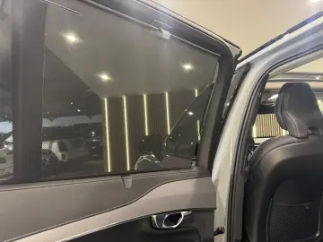 VOLVO XC90 Plus Dark Recharge Plug-In Hybrid AWD