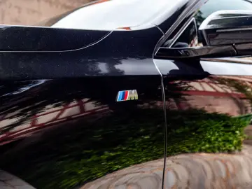 BMW 520d M-SPORTPRO PANO HEADUP KAMRA GLOW H&K