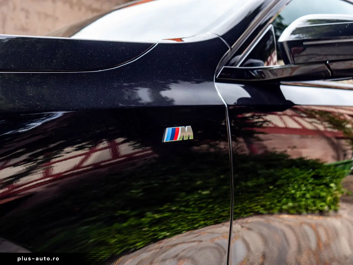 BMW 520d M-SPORTPRO PANO HEADUP KAMRA GLOW H&K