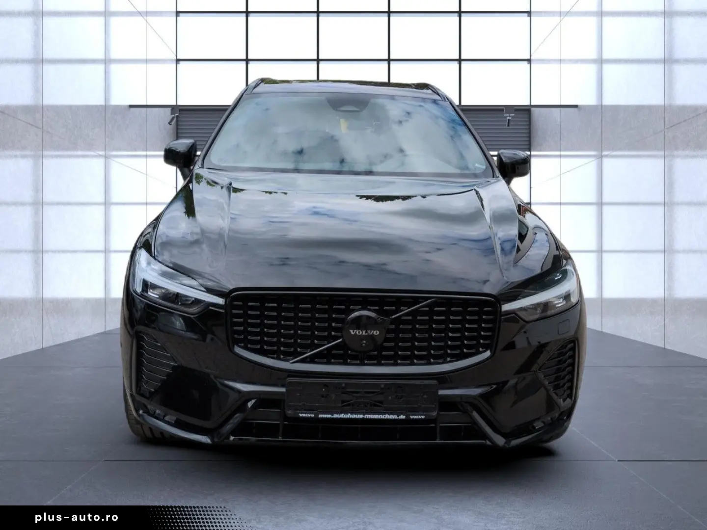 VOLVO XC 60 Plus Black Edition AWD