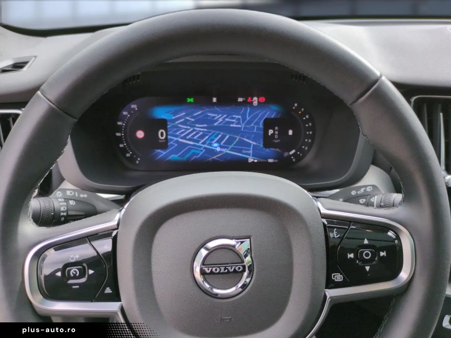 VOLVO XC 60 Plus Black Edition AWD