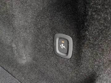VOLVO XC 60 Plus Black Edition AWD