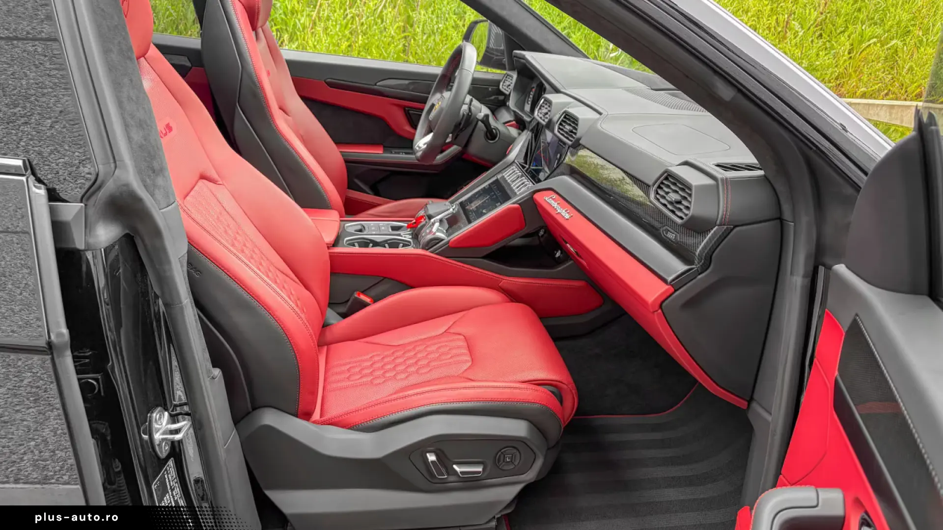 LAMBORGHINI URUS 2025 — imagine 9