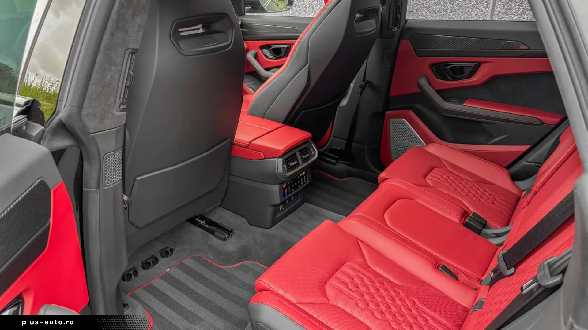 LAMBORGHINI URUS 2025 — imagine 14
