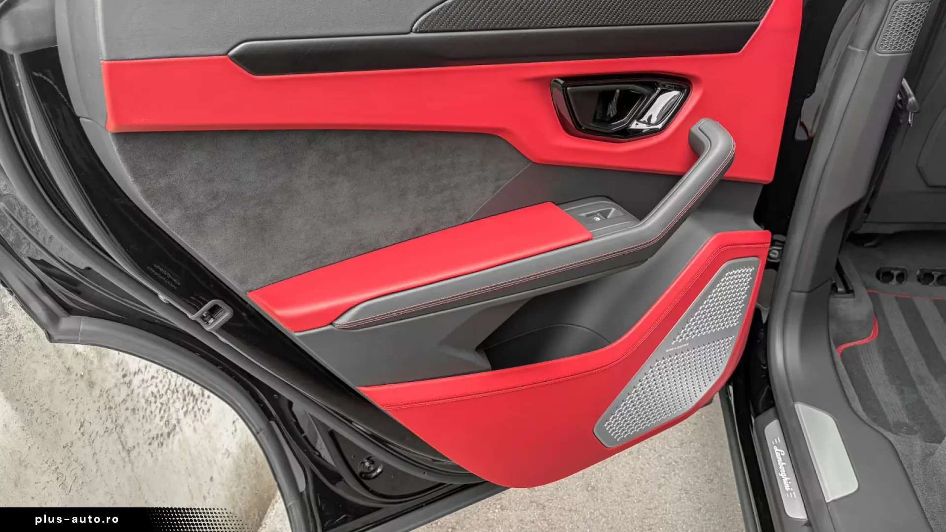 LAMBORGHINI URUS 2025 — imagine 20