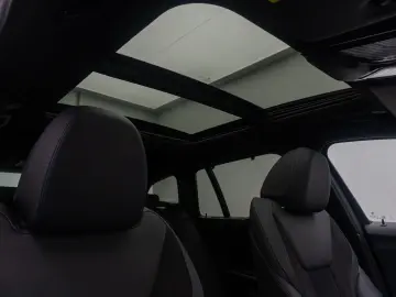 BMW M340i xD H K DAB AHK Panorama 19Zoll WidsDisplay