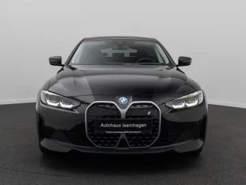BMW i4 eD40 Gran Coupe DAB Kamera Widscreen Sportstz