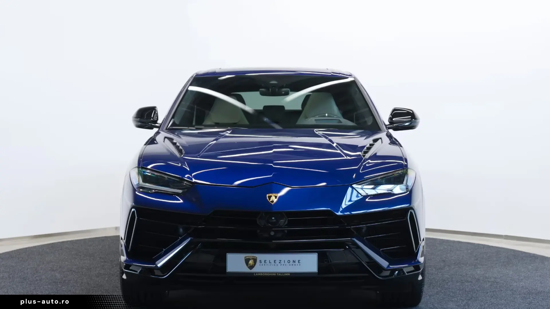 Lamborghini S   AKRAPOVIC   PANO   B & O   MASSAGE