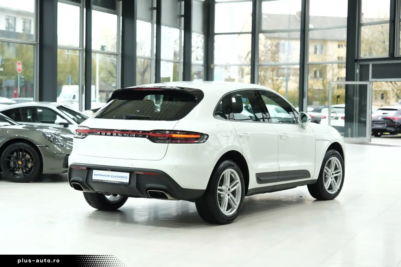 PORSCHE Macan SPORT-CHRONO SOUND-PACKAGE  LED 1.HAND