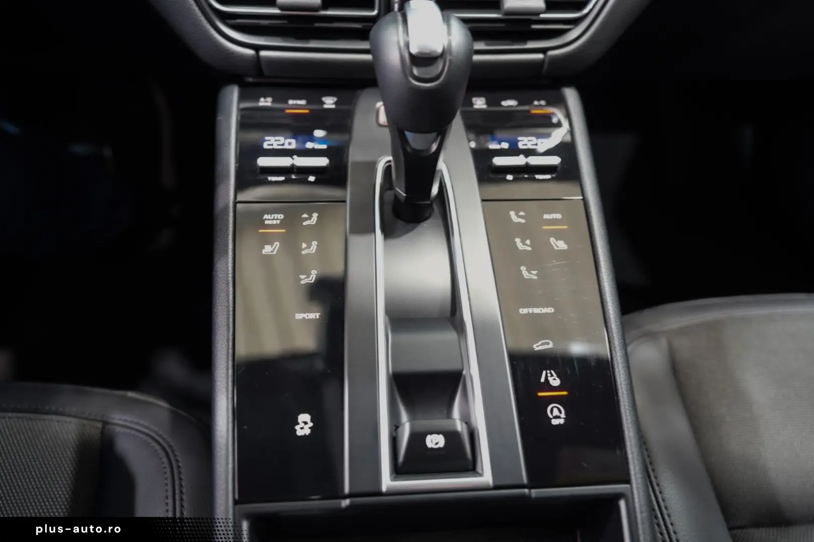 PORSCHE Macan SPORT-CHRONO SOUND-PACKAGE  LED 1.HAND