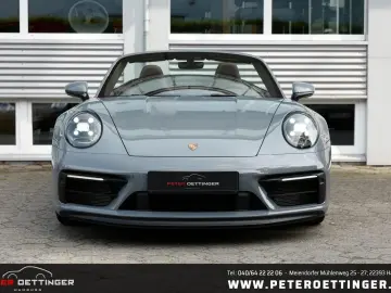 PORSCHE 992 Carrera 4 GTS Cabrio 1. Hand Porsche Approve