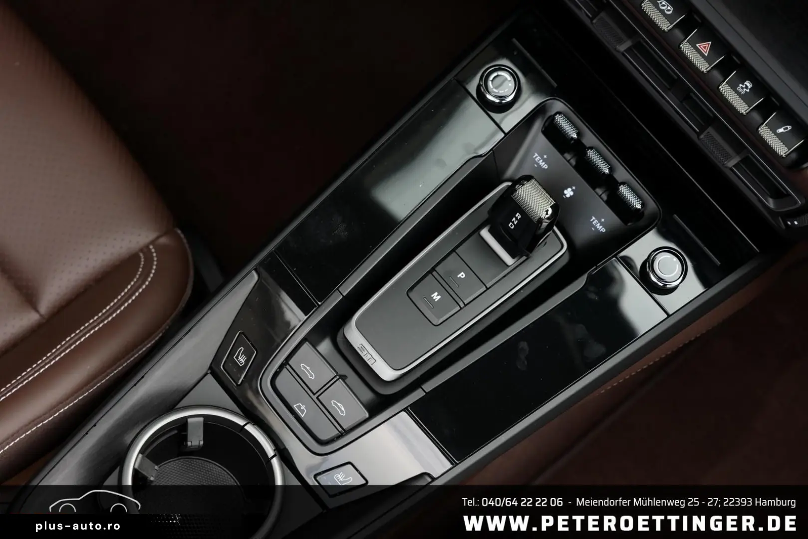 PORSCHE 992 Carrera 4 GTS Cabrio 1. Hand Porsche Approve