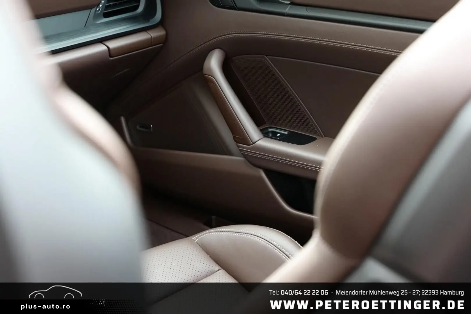 PORSCHE 992 Carrera 4 GTS Cabrio 1. Hand Porsche Approve