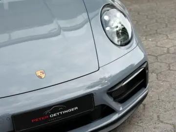 PORSCHE 992 Carrera 4 GTS Cabrio 1. Hand Porsche Approve