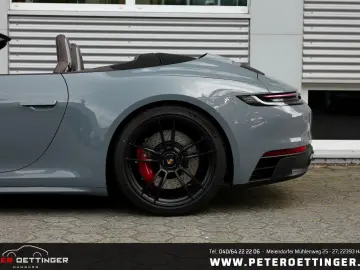 PORSCHE 992 Carrera 4 GTS Cabrio 1. Hand Porsche Approve