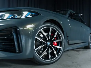 BMW M440i xDrive Gran Coupé Laser H&K HUD 360 PA