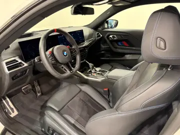 BMW M2 Coupé ACC RFK HUD HK DA PA eSitze ALED