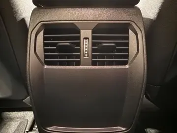 BMW M2 Coupé ACC RFK HUD HK DA PA eSitze ALED