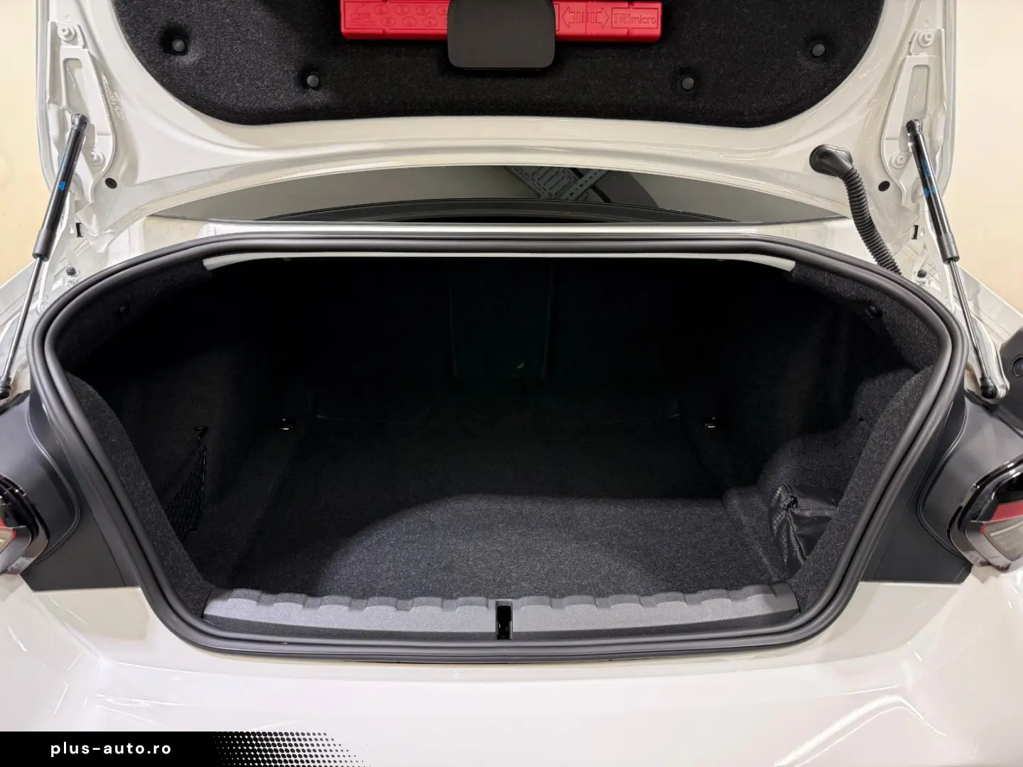 BMW M2 Coupé ACC RFK HUD HK DA PA eSitze ALED